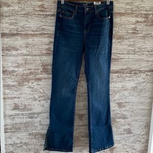 NWT Jeans Bootcut Size 4